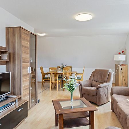 Ferienwohnung "Flori'S Ponyhof" Kröpelin Dış mekan fotoğraf